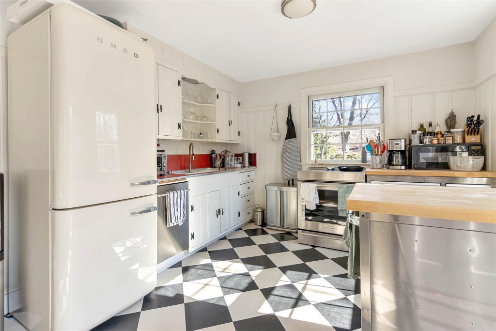 4 of 26 - 1500 Vanston Road, Cutchogue, NY