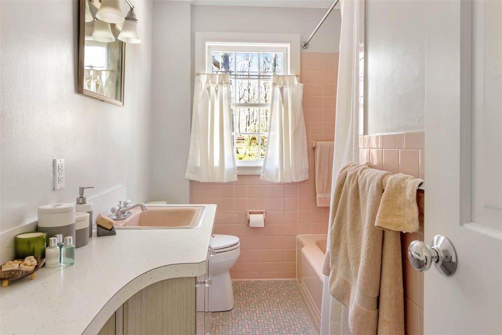 8 of 26 - 1500 Vanston Road, Cutchogue, NY