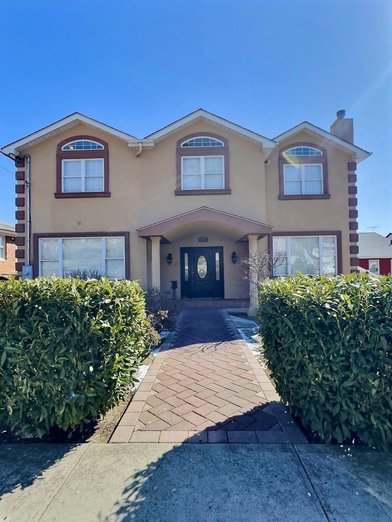 1 of 25 - 196-28 Foot Hill Avenue, Hollis, NY