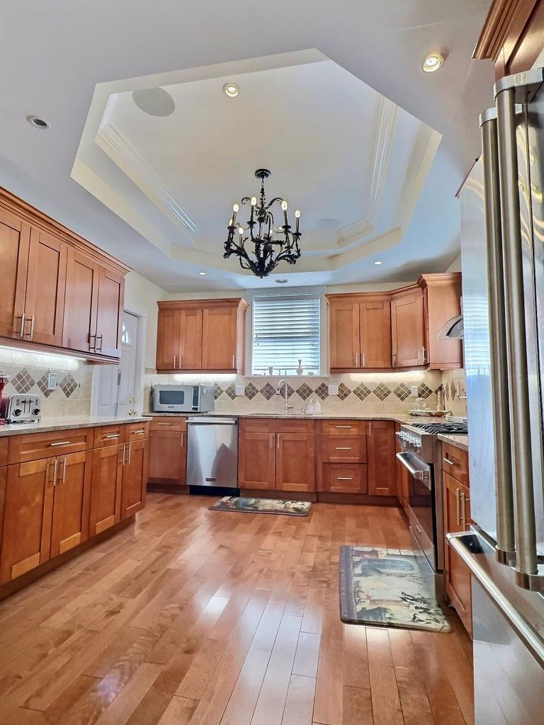 3 of 25 - 196-28 Foot Hill Avenue, Hollis, NY