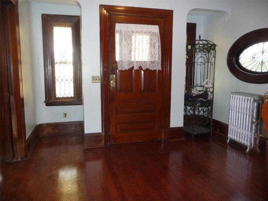 22 of 26 - 166 Highland Avenue, Middletown, NY