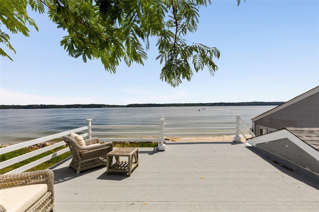21 of 29 - 335 Centre Island Road, Centre Island, NY