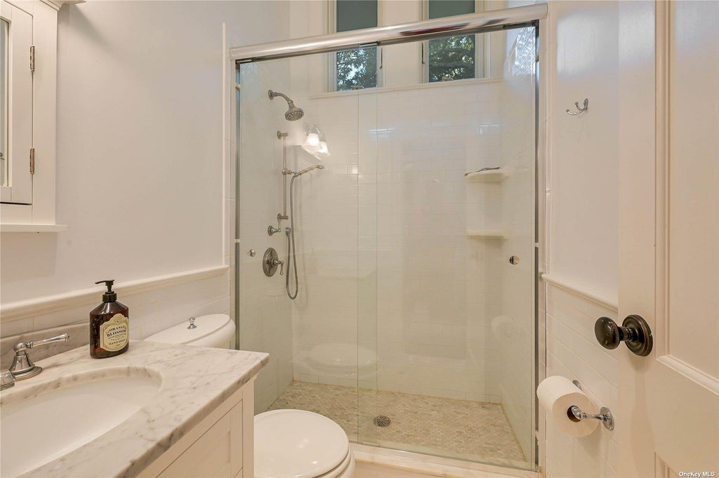 14 of 32 - 1600 Pine Tree Road, Cutchogue, NY