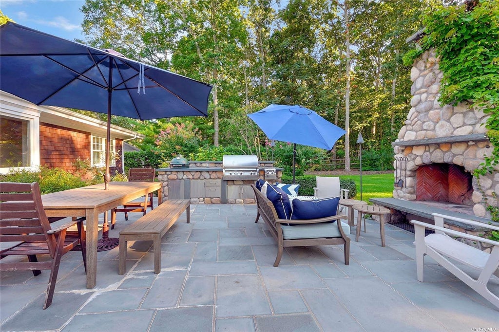 17 of 32 - 1600 Pine Tree Road, Cutchogue, NY