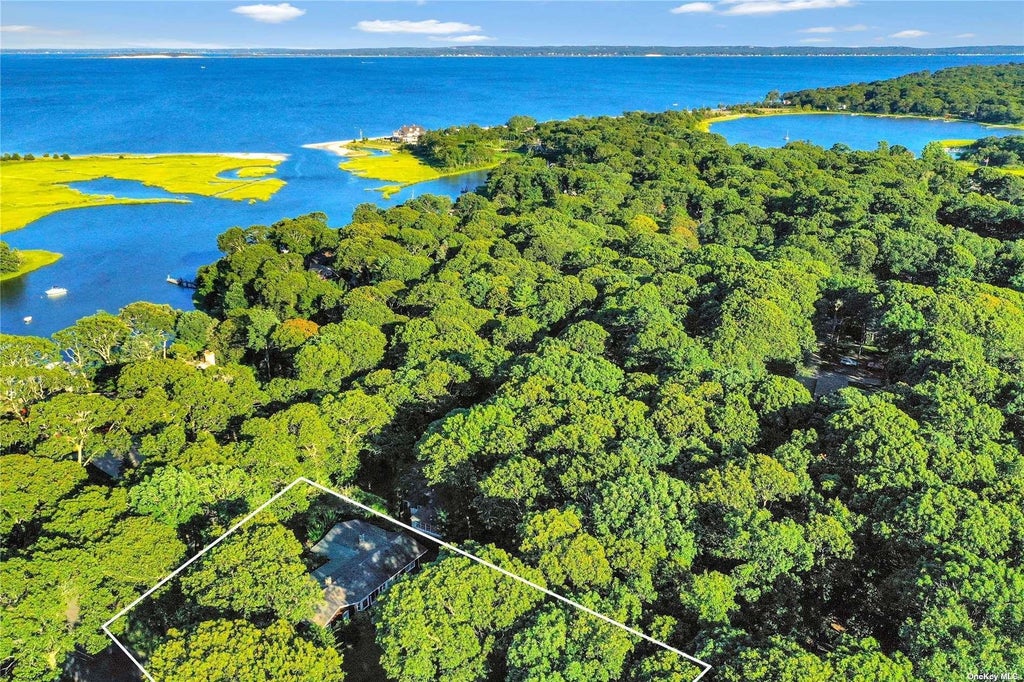 26 of 32 - 1600 Pine Tree Road, Cutchogue, NY