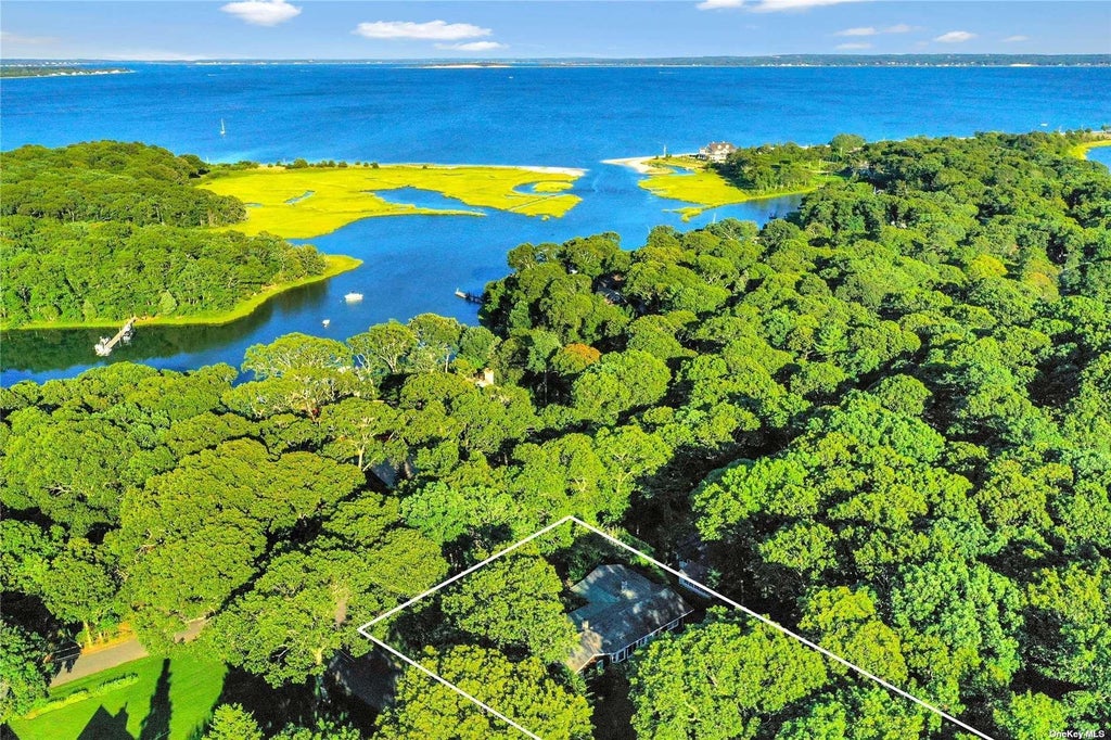 27 of 32 - 1600 Pine Tree Road, Cutchogue, NY