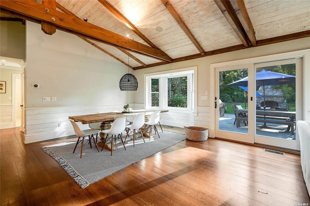 5 of 32 - 1600 Pine Tree Road, Cutchogue, NY