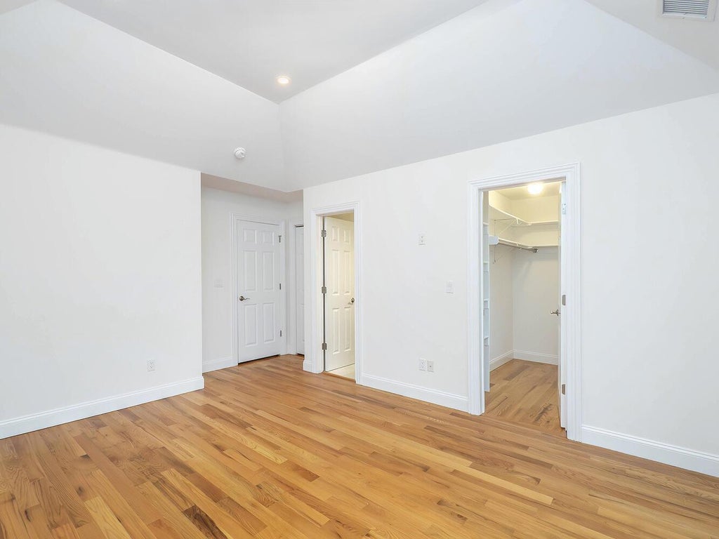 15 of 37 - 25b Corchaug Avenue, Port Washington, NY