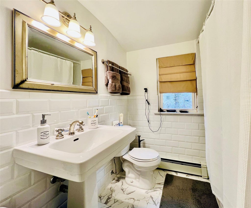 10 of 18 - 45 Marden Avenue, Sea Cliff, NY