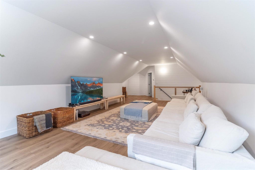14 of 28 - 9325 Main Bayview Road, Southold, NY