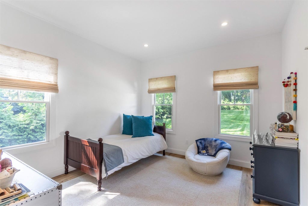 18 of 28 - 9325 Main Bayview Road, Southold, NY