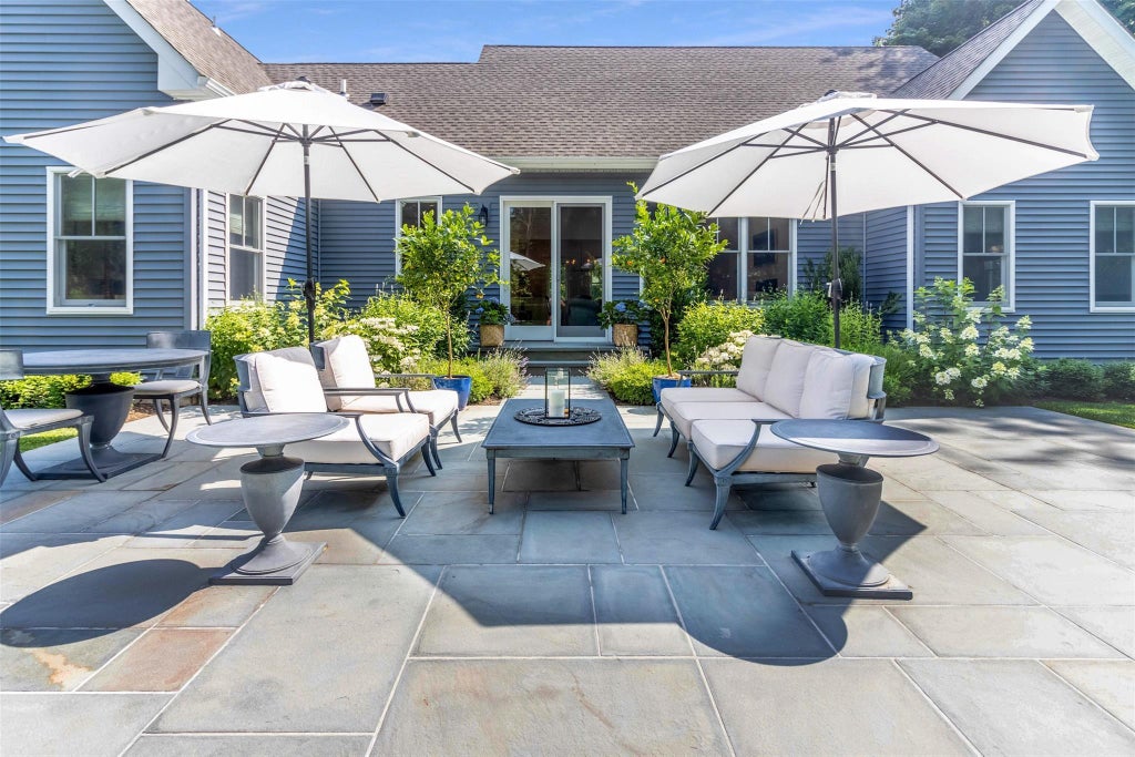 23 of 28 - 9325 Main Bayview Road, Southold, NY