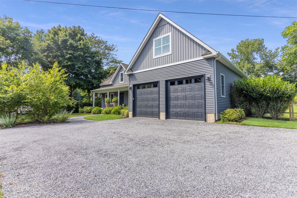 3 of 28 - 9325 Main Bayview Road, Southold, NY