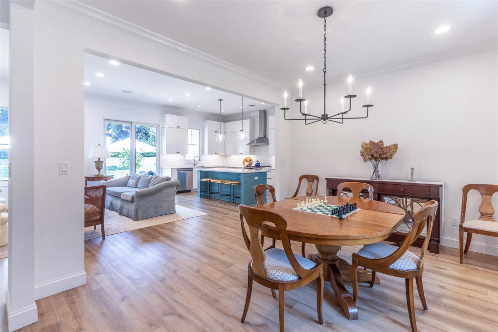 6 of 28 - 9325 Main Bayview Road, Southold, NY