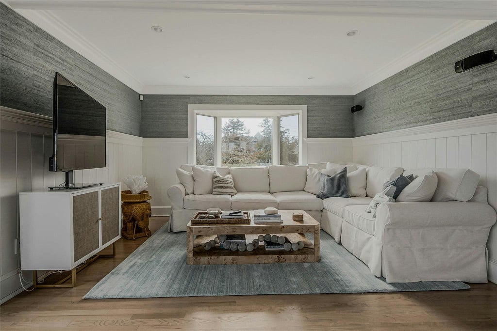 13 of 27 - 370 Fishermans Beach Road, Cutchogue, NY