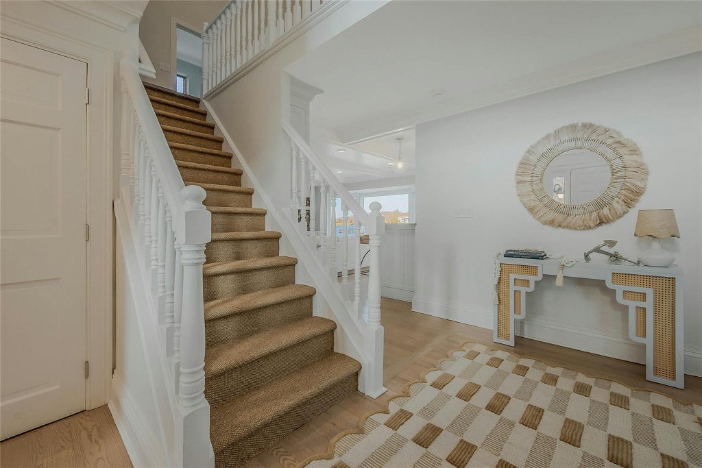 2 of 27 - 370 Fishermans Beach Road, Cutchogue, NY