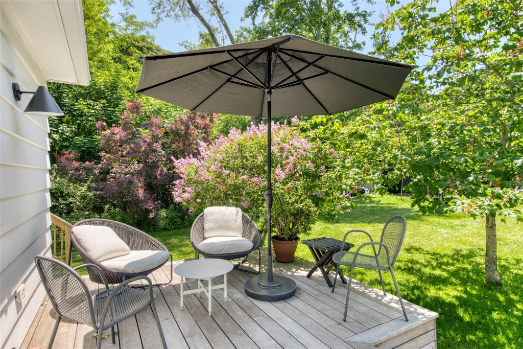 12 of 15 - 730 Bay Avenue, East Marion, NY