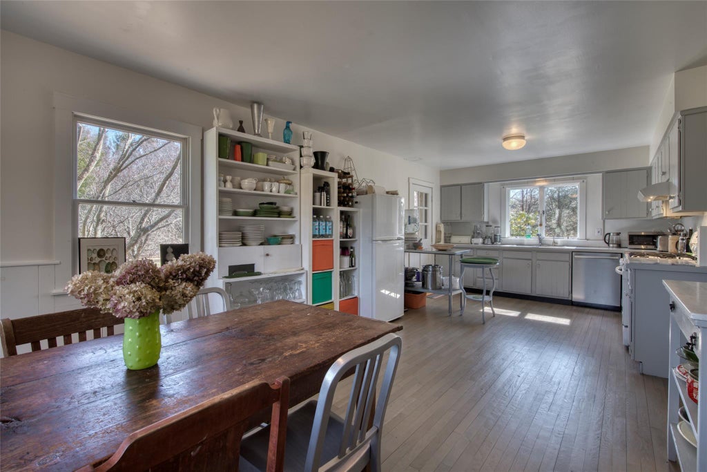 5 of 14 - 695 Edwards Lane, Orient, NY