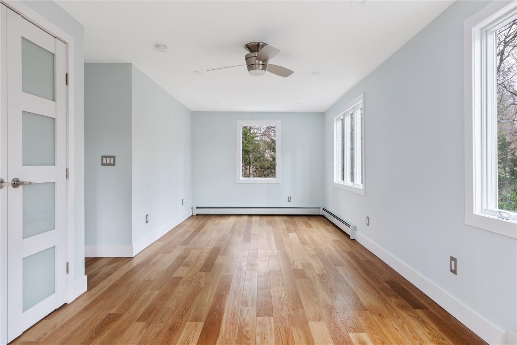 21 of 31 - 25 Wood Road, Sands Point, NY