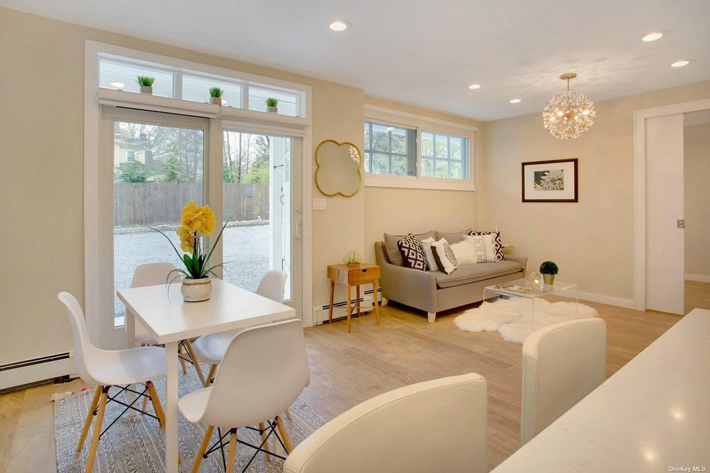 1 of 24 - 14 Crossman Place, Huntington, NY