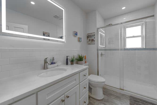 5 of 9 - 212 Jefferson, Mineola, NY