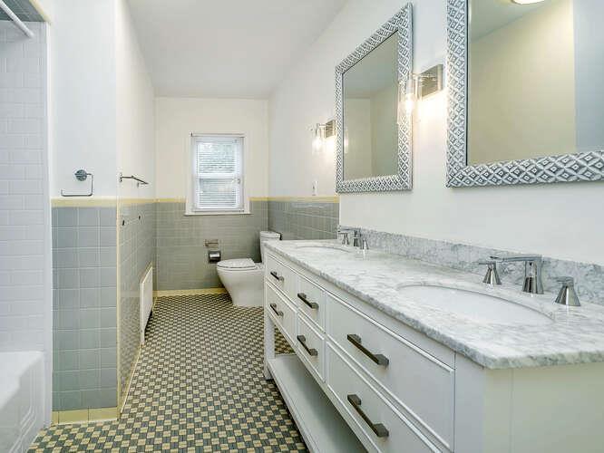 10 of 22 - 17 Beechwood Drive, Glen Head, NY