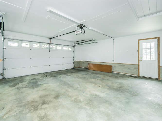 17 of 22 - 17 Beechwood Drive, Glen Head, NY