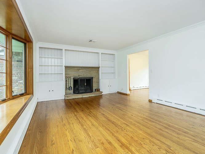 3 of 22 - 17 Beechwood Drive, Glen Head, NY