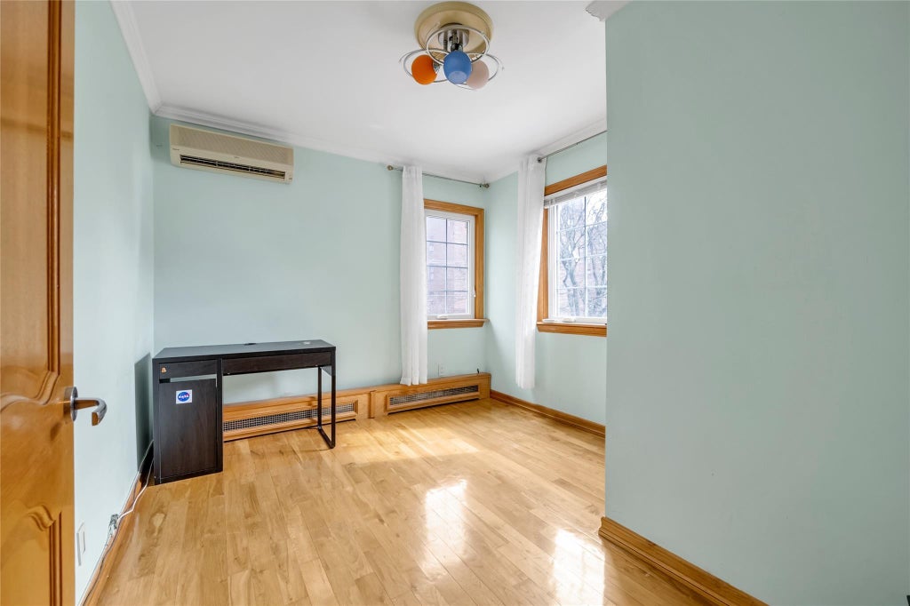 6 of 14 - 63-48 Carlton St. # 2, Rego Park, NY