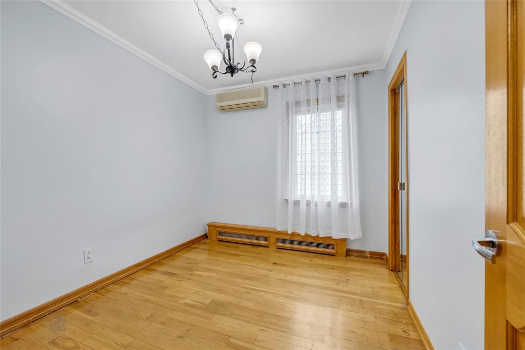 7 of 14 - 63-48 Carlton St. # 2, Rego Park, NY