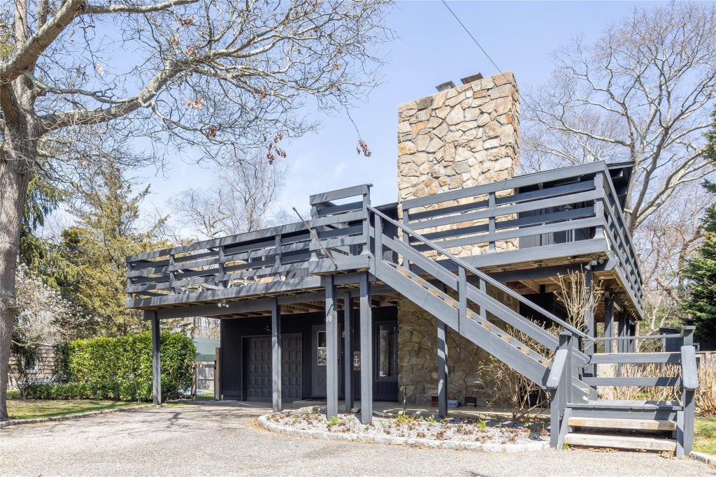 1 of 18 - 10 Cedar Avenue, Southampton, NY