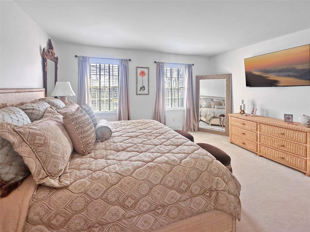 16 of 28 - 215 Kouros Road, New Suffolk, NY
