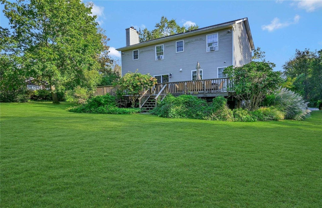 27 of 28 - 215 Kouros Road, New Suffolk, NY