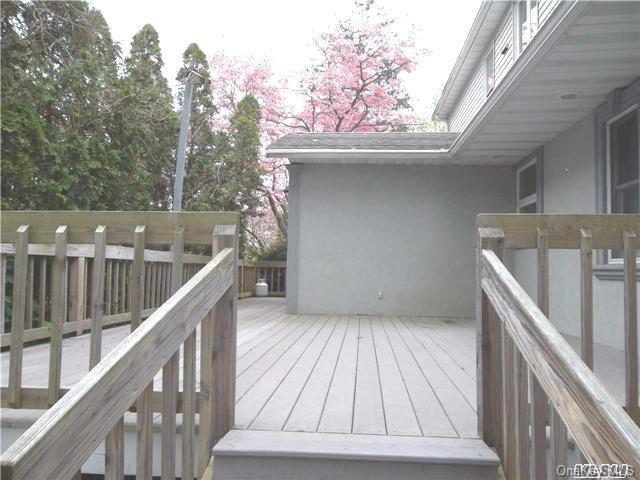 17 of 20 - 19 Mill Lane, Huntington, NY