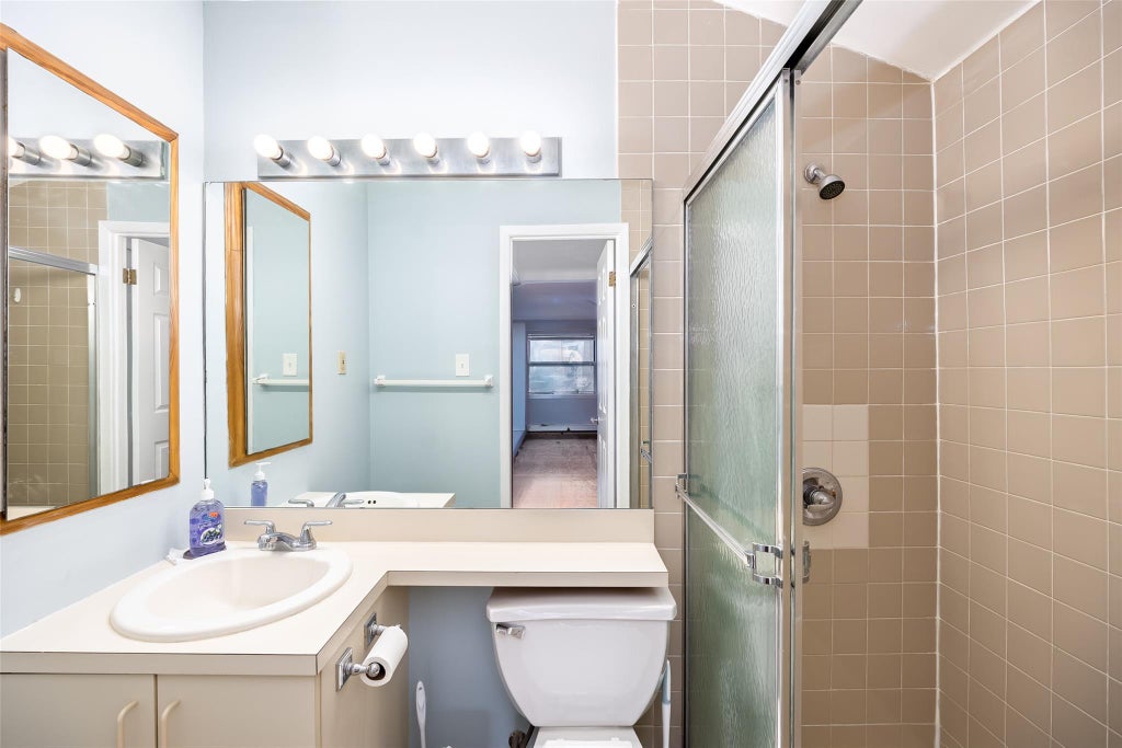 14 of 17 - 219-11 43rd Avenue # 2f, Bayside, NY