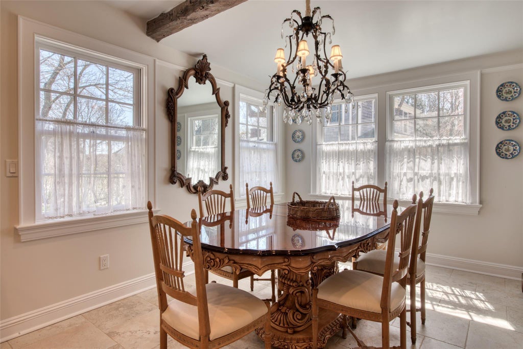 6 of 16 - 12680 Main Road, East Marion, NY