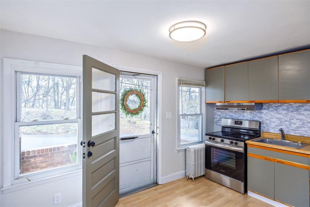 2 of 14 - 23 Pleasant Avenue, Port Washington, NY