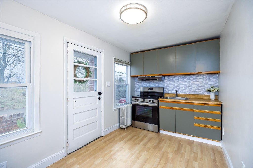 3 of 14 - 23 Pleasant Avenue, Port Washington, NY