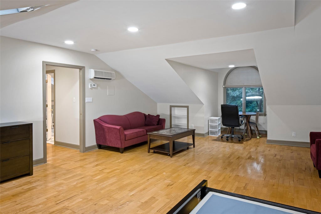 21 of 35 - 2032 Ridge Road, Muttontown, NY