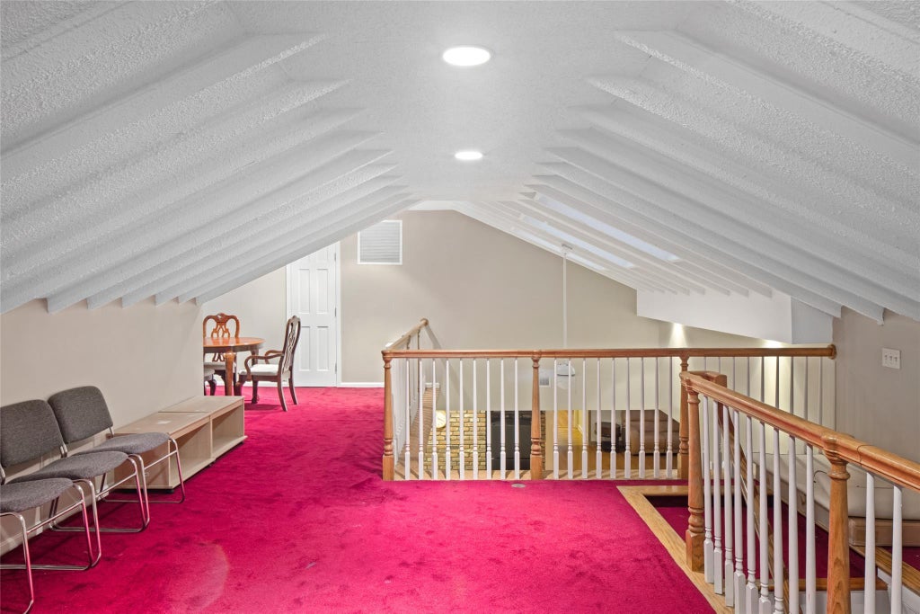 27 of 35 - 2032 Ridge Road, Muttontown, NY