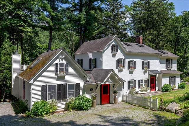 Photo of Listing #849695