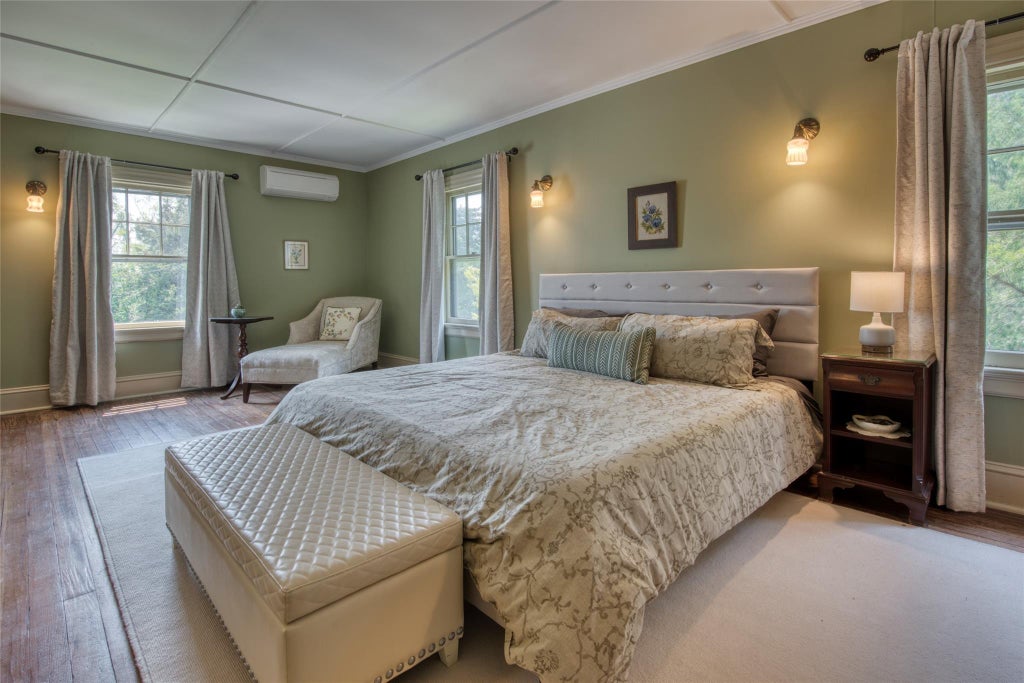 10 of 14 - 30675 Main Road, Orient, NY