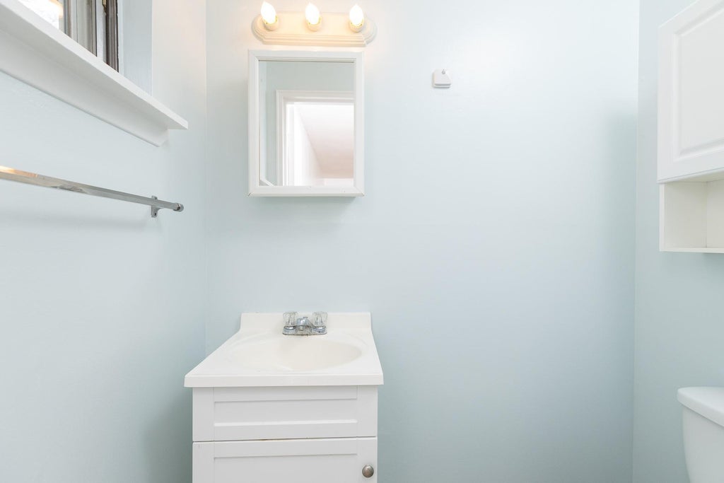 12 of 13 - 52-54 Blydenburg Avenue, Smithtown, NY