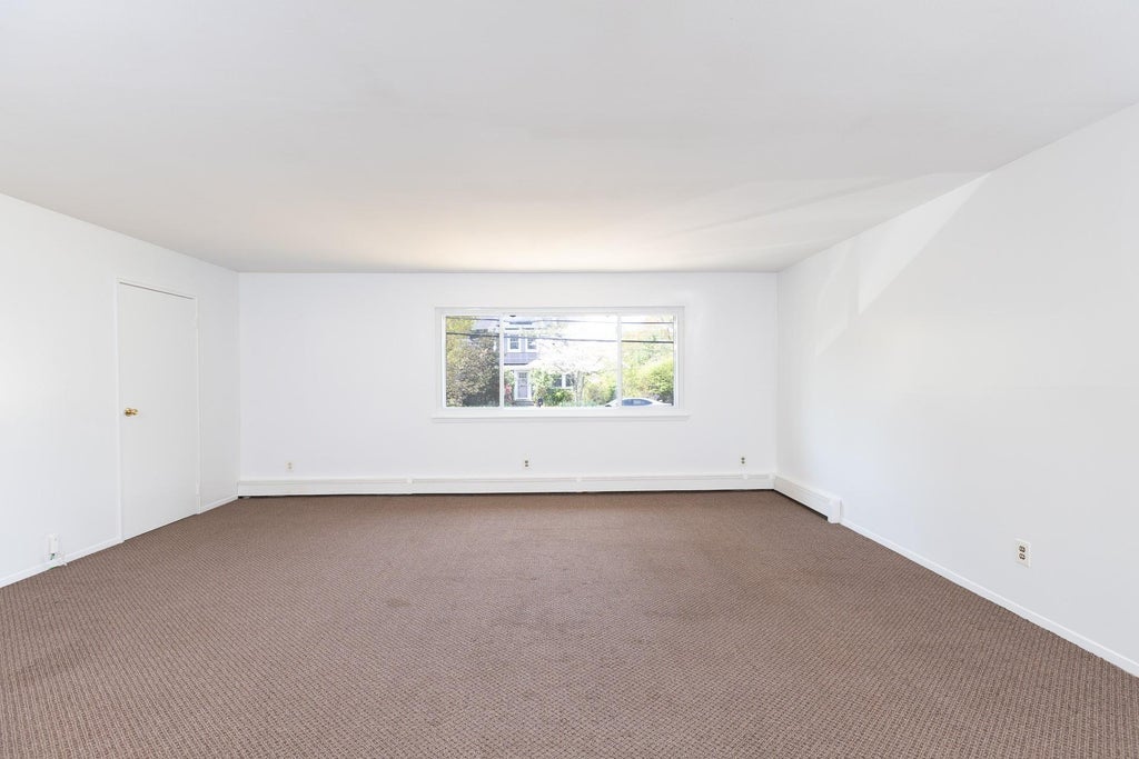 2 of 13 - 52-54 Blydenburg Avenue, Smithtown, NY