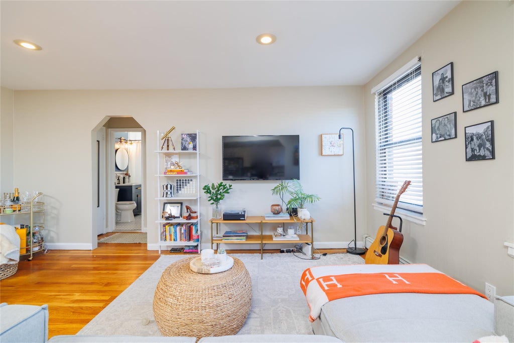 5 of 14 - 1 Jefferson Avenue # K11, Rockville Centre, NY