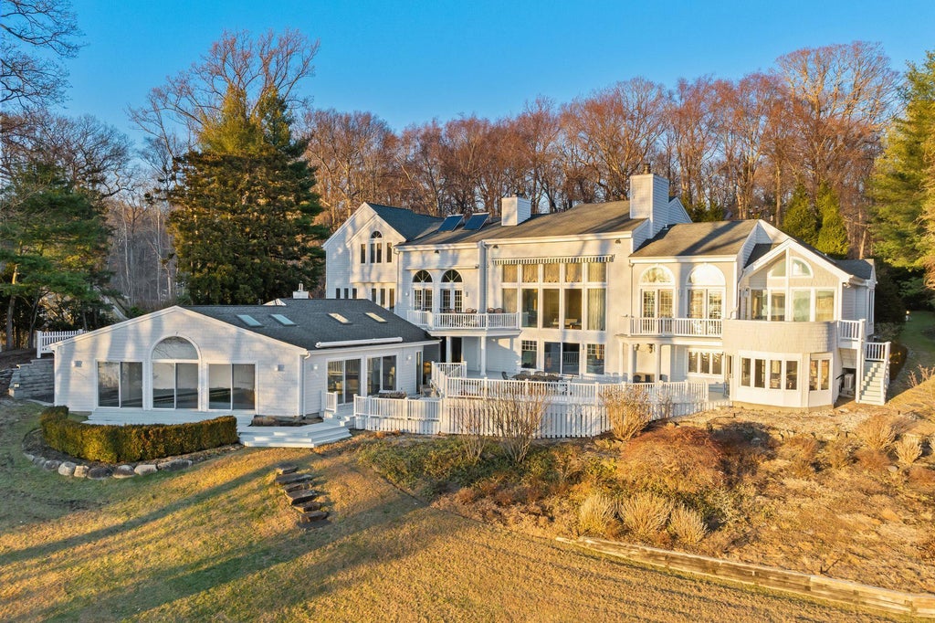 1 of 50 - 19 Mallard Drive, Lloyd Neck, NY
