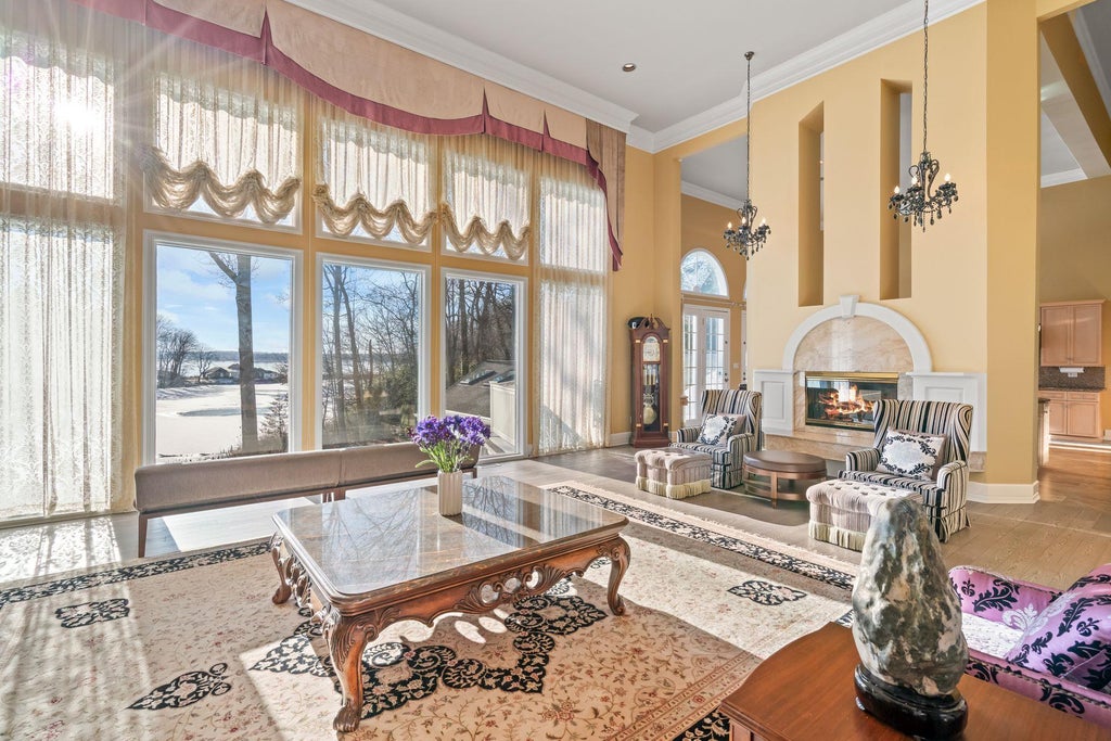 10 of 50 - 19 Mallard Drive, Lloyd Neck, NY