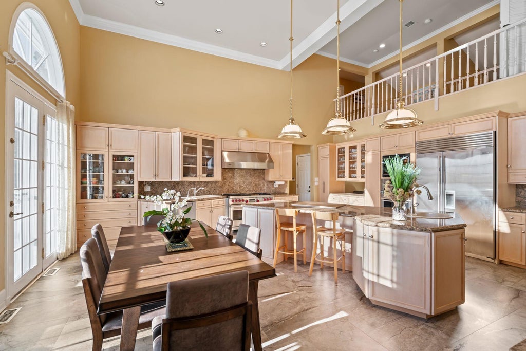 18 of 50 - 19 Mallard Drive, Lloyd Neck, NY