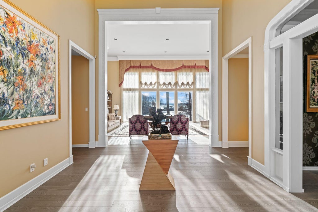 5 of 50 - 19 Mallard Drive, Lloyd Neck, NY