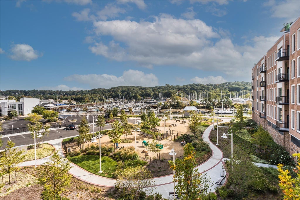 1 of 25 - 100 Garvies Point Road 1141, Glen Cove, NY